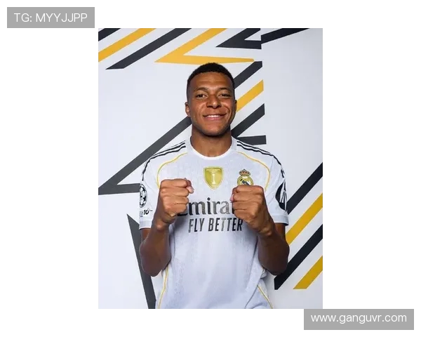 基利安·姆巴佩：从天才少年到世界足坛新领军人物的崛起之路