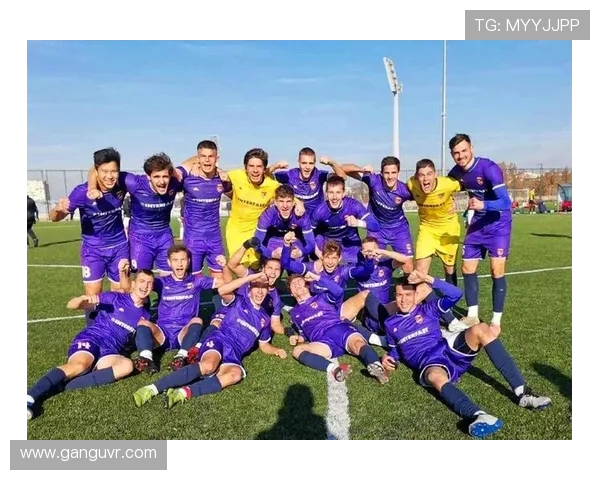 娄底队足球崛起之路：从地方俱乐部到职业赛场的成长与挑战